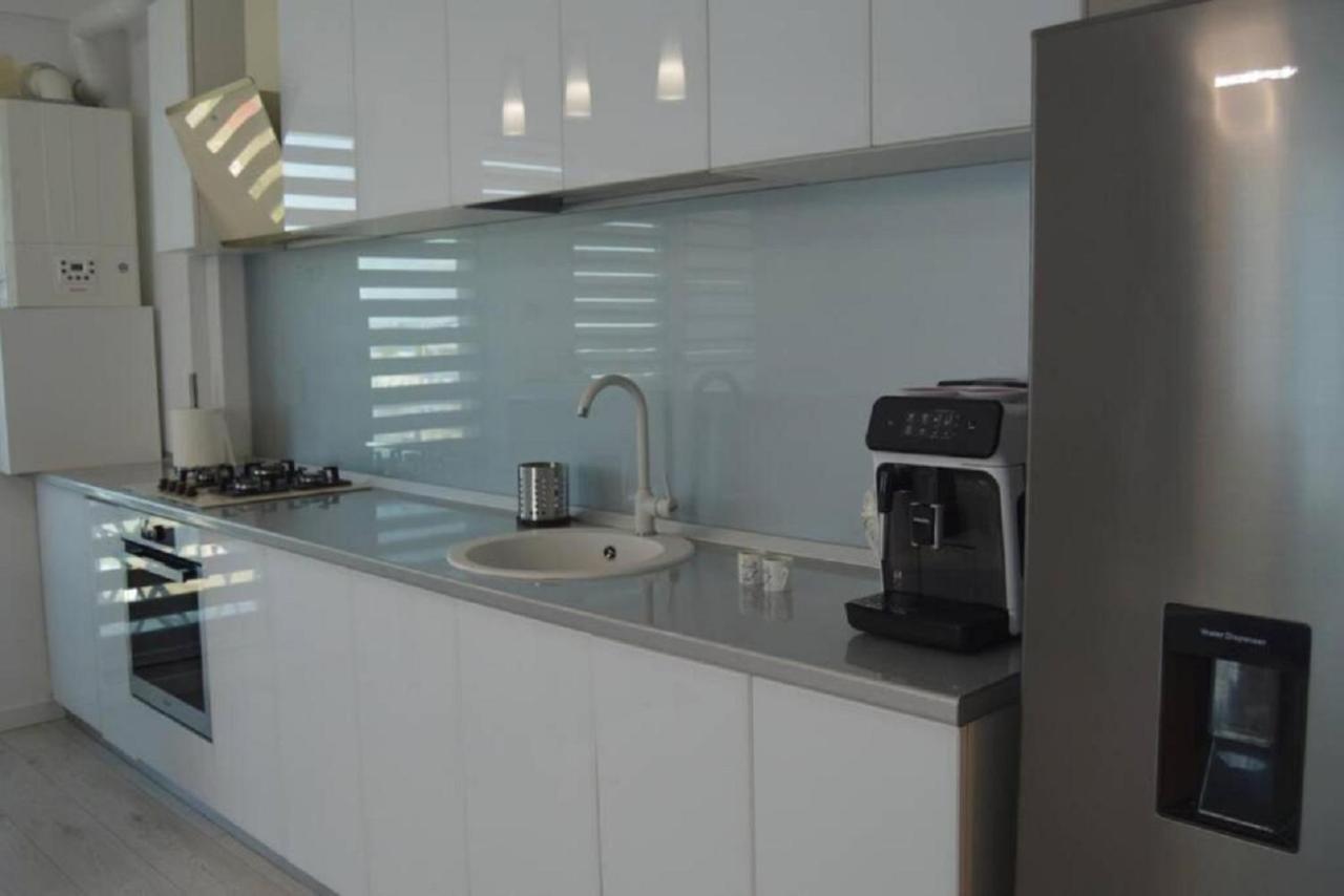Nicho Residence Bucurestii Noi Exteriör bild